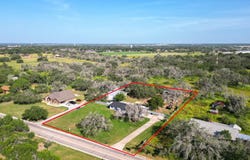 81 Pulliam Dr, Pleasanton, TX 78064