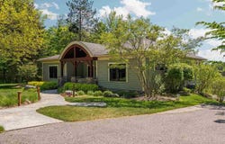 2588 COTTAGE, HARBOR SPRINGS, MI 49740