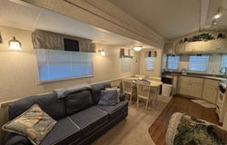 5043* BLUE POINT DR, HORNTOWN, VA 23395