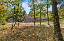 25 River Rock Lane, Freeport, ME 04032