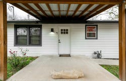 605 E Oak Street, Ozark, MO 65721