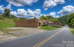193 Walnut Avenue, Spruce Pine, NC 28777