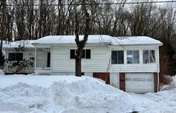 7 Christopher Avenue, Highland, NY 12528
