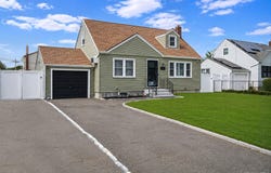 13 Maple Drive, Lindenhurst, NY 11757