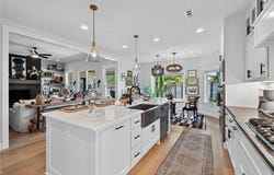 109 SW Autumn Hills Road, Bentonville, AR 72712