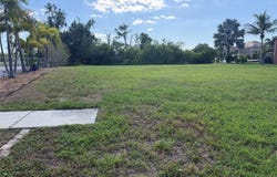 GREENVIEW Drive, APOLLO BEACH, FL 33572