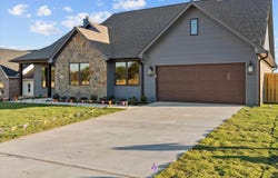 16421 Clearview Drive, Lindale, TX 75771