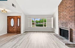1284 Pinecrest Dr, Concord, CA 94521