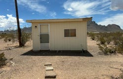 8330 SE Warm Springs Road, Deming, NM 88030