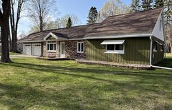 E 10222 E County Road H-58, Munising, MI 49862