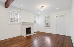 930 EVERGREEN St, Memphis, TN 38107