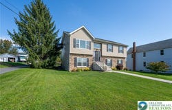 534 Seip Avenue, Nazareth Boro, PA 18064