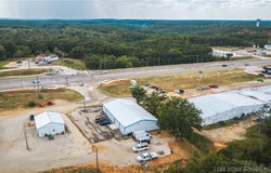 16079 Tarzan Drive, St Robert, MO 65584