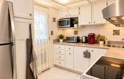 16900 NE 14th Ave, Miami, FL 33162