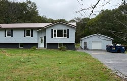 53 ELKVIEW, Clifford Twp, PA 18421