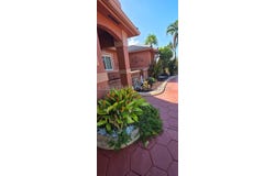 17665 NW 87th Ct, Hialeah, FL 33018