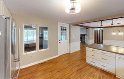 4 Corwin Drive, Derry, NH 03038