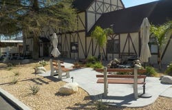 725 W Thornton Avenue, Hemet, CA 92543