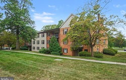 294 DRUMMERS Lane, WAYNE, PA 19087