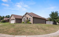 3018 Denise Drive, Benton, AR 72015