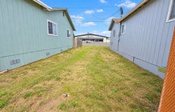 145 S 8TH St, Lakeside, OR 97449