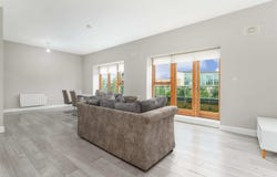 10 Garrison Mews, Dublin 18, D18 V2Y1