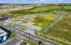 9 Kakano Road, Westgate, Waitakere City