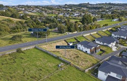 49 Hing Street, Flat Bush, Manukau City