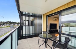 28 Shortfin Place, Flat Bush, Manukau City
