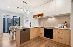 2/36 Thatcher Street, Mission Bay, Auckland City