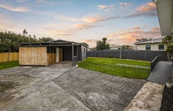 35a Beach Road, Te Atatu Peninsula, Waitakere City