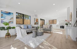 2/3 Gill Avenue, Te Atatu Peninsula, Waitakere City