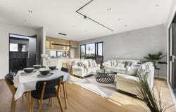 2/125 Ridge Road, Howick, Manukau City