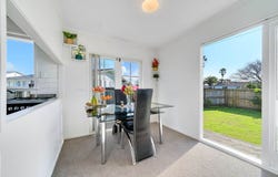 1 Crampton Place, Manurewa, Manukau City