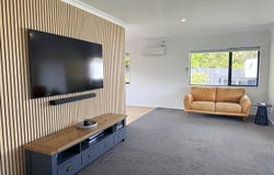 21 Ogilvie Road, Gladstone, Grey