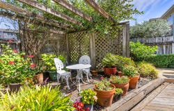 4B Sartors Avenue, Browns Bay, North Shore City
