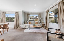 2/45 Unsworth Drive, Unsworth Heights, North Shore City