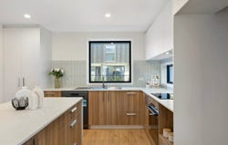 7/1/225 St. George Street, Papatoetoe, Manukau City