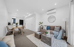 2/112 Moore Street, Howick, Manukau City