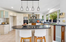 11 Earlshall Drive, Flat Bush, Manukau City