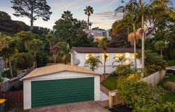 1/7 Branston Avenue, Browns Bay, North Shore City