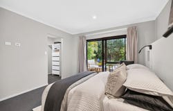20B Cambridge, Riverhead, Rodney