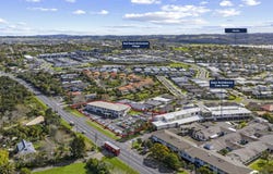 136 Whangaparaoa Road, Red Beach, Rodney