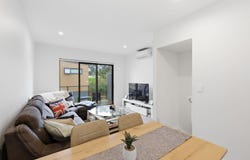 5/694 Whangaparaoa Road, Stanmore Bay, Rodney