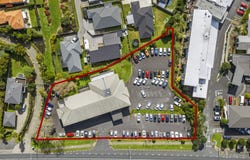 136 Whangaparaoa Road, Red Beach, Rodney