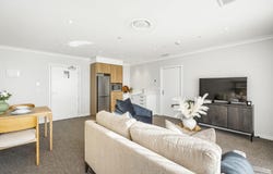211 Lincoln Road, Henderson, Waitakere City