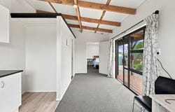 17 Brewster Road, Pukekawa, Franklin