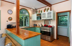 6 Cochran Road, Oratia, Waitakere City