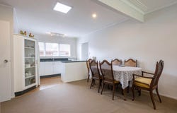 2/17A Selwyn Road, Epsom, Auckland City