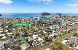 100 Exeter Road, Whangamata, Thames-Coromandel